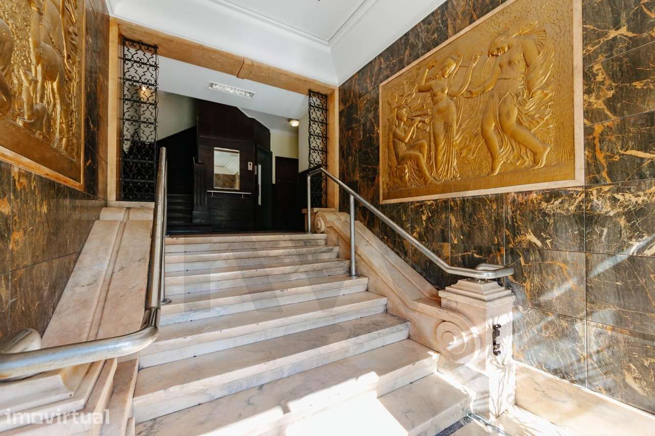 Apartamento T4 MOBILADO - Junto ao Marquês de Pombal - Grande imagem: 3/30
