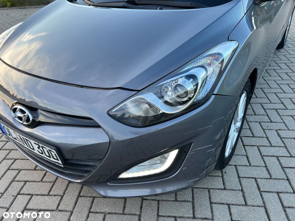 Hyundai i30 1.4 Premium - 6