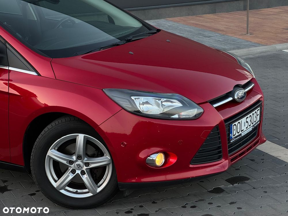 Ford Focus 1.6 TDCi DPF Champions Edition - 5