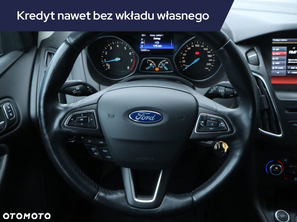 Ford Focus SW - 19