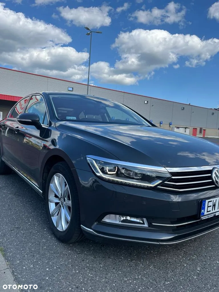 Volkswagen Passat 1.8 TSI BMT Highline - 3