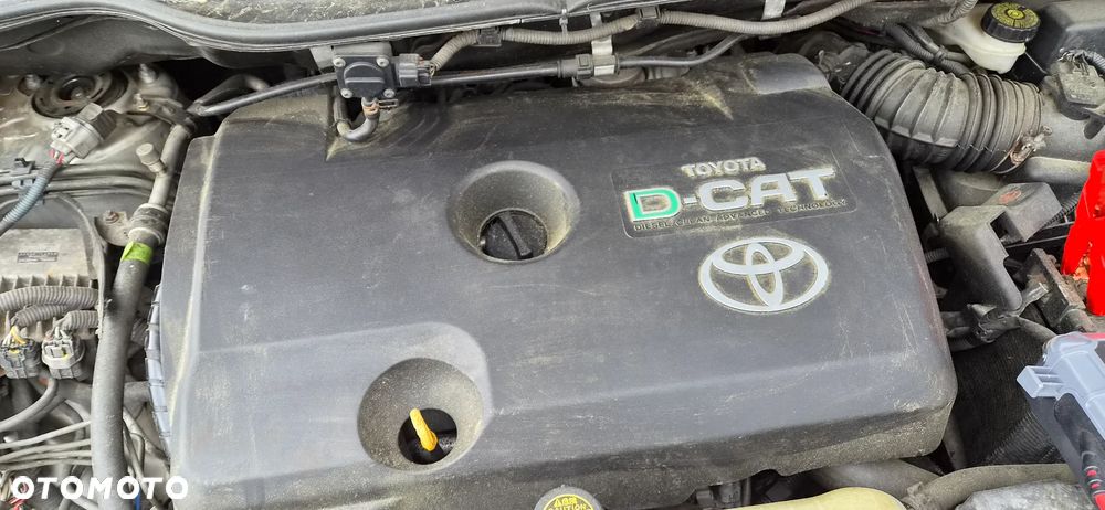 Toyota Corolla Verso II 2,2 D-CAT 130kW 170KM 2008r kolor 1C0 2ADFHV - 8