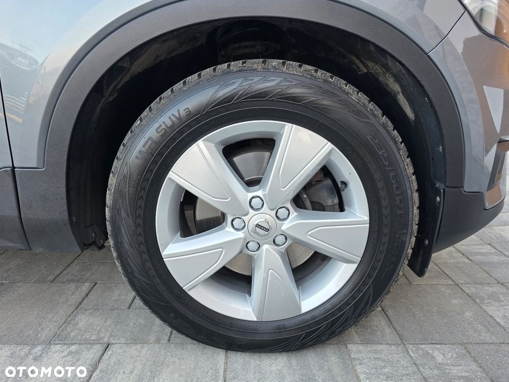 Volvo XC 40 D4 AWD Geartronic Momentum Pro - 13