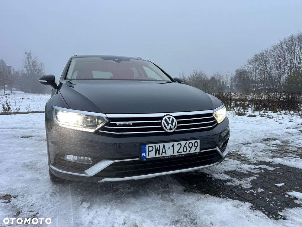 Volkswagen Passat 2.0 TDI SCR 4Motion DSG Alltrack - 4