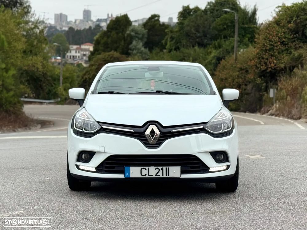 Renault Clio 0.9 TCe Limited — fotografia 2