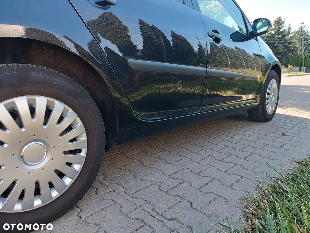 Volkswagen Golf - 33