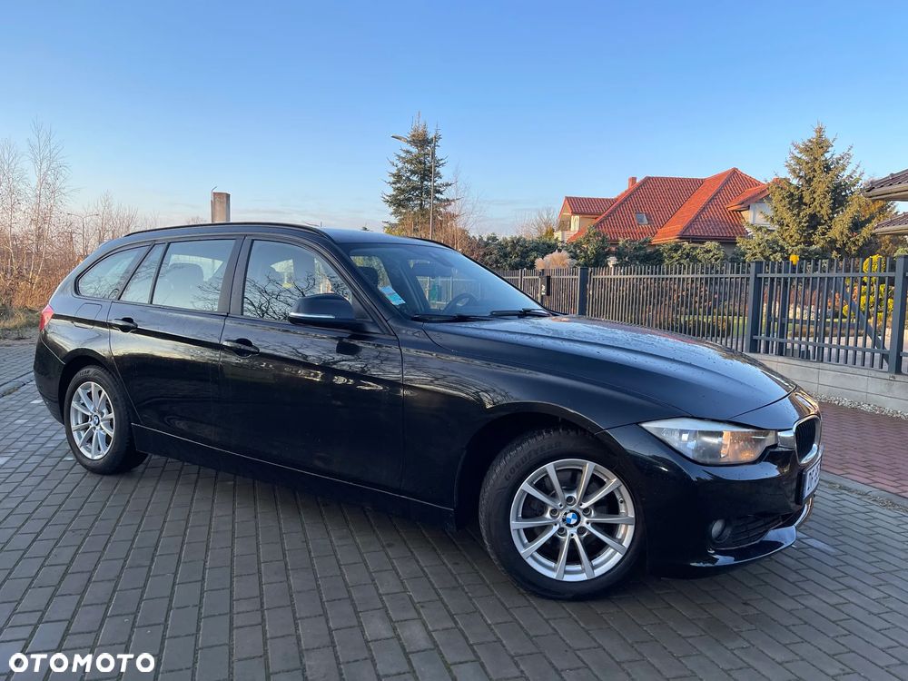 BMW Seria 3 318d Blue Performance Modern Line - 34