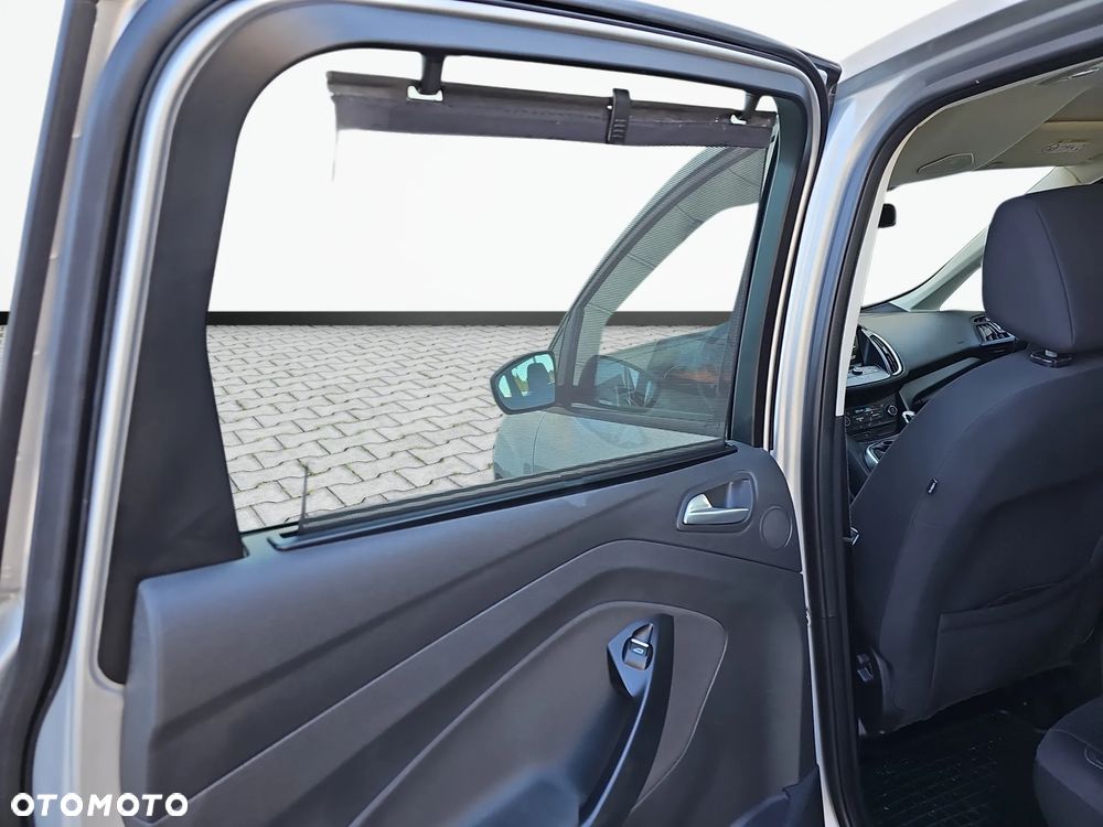 Ford C-MAX 1.6 Titanium - 22