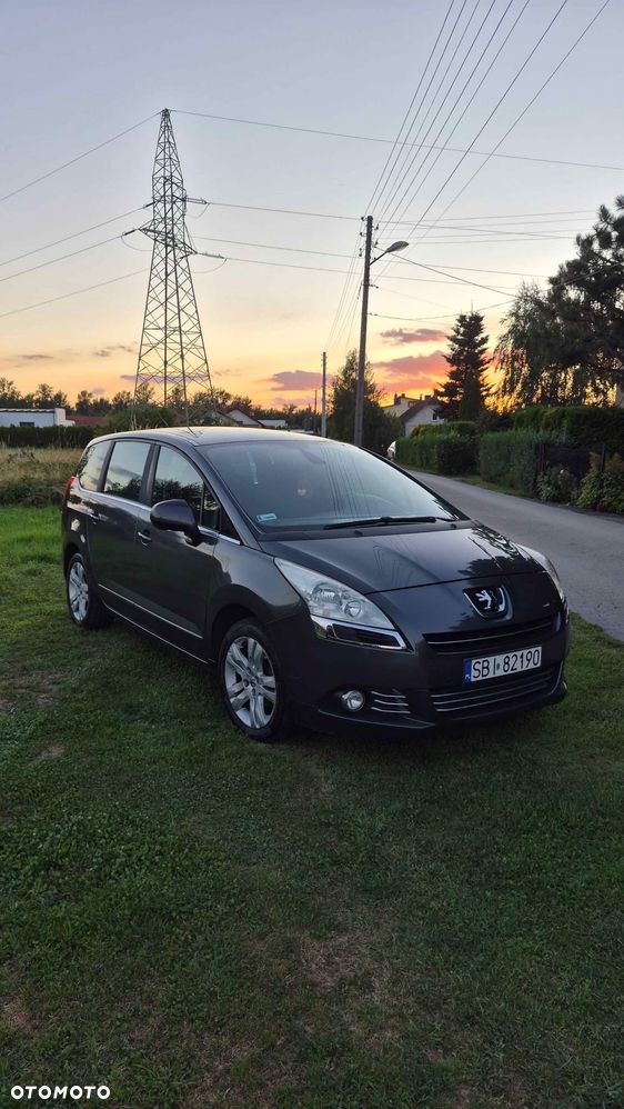 Peugeot 5008 1.6 HDi Trendy - 1