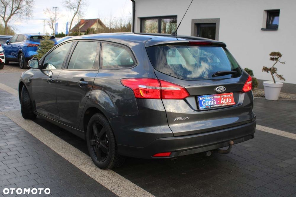 Ford Focus - 5