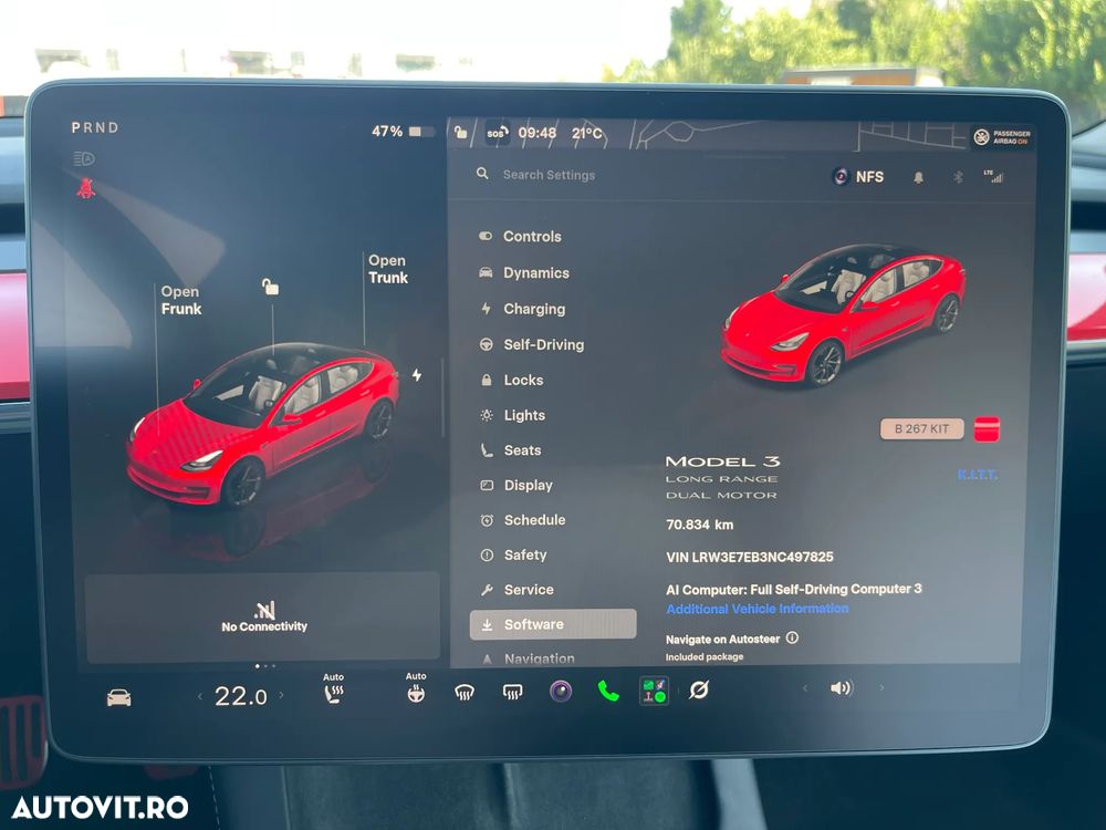 Tesla Model 3 - 8