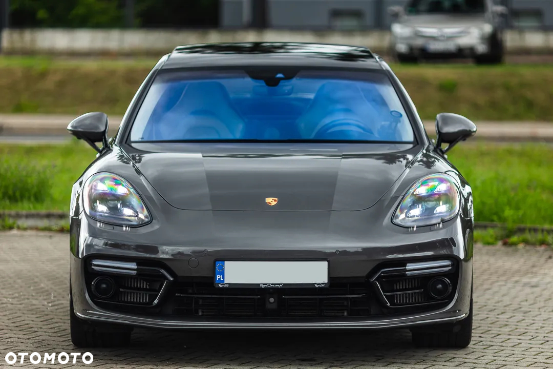 Porsche Panamera Turbo - 2