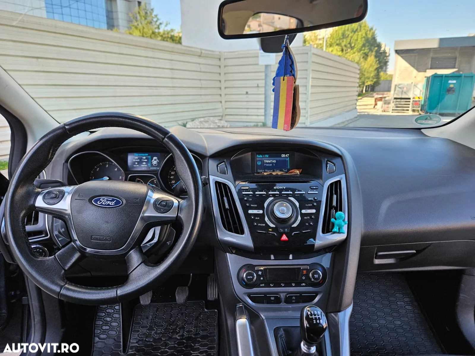 Ford Focus 1.6 TDCi DPF Start-Stopp-System Titanium - 11