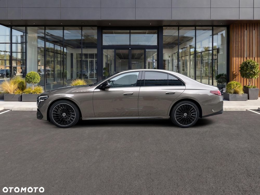 Mercedes-Benz Klasa E 220 d mHEV 4-Matic AMG 9G-Tronic - 9