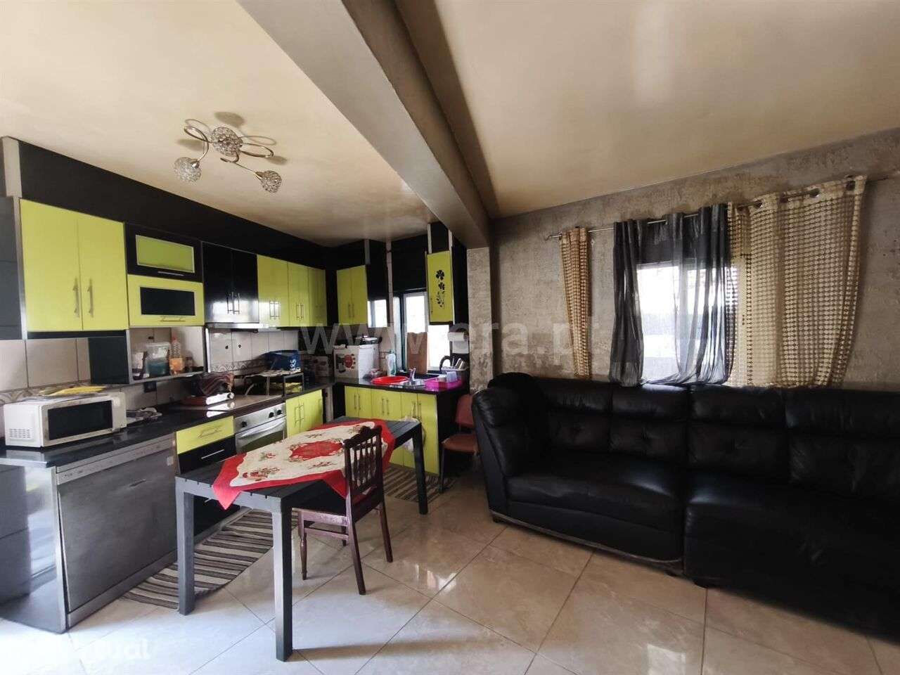 Moradia Geminada T2 / Fundão, Valverde - Grande imagem: 2/9