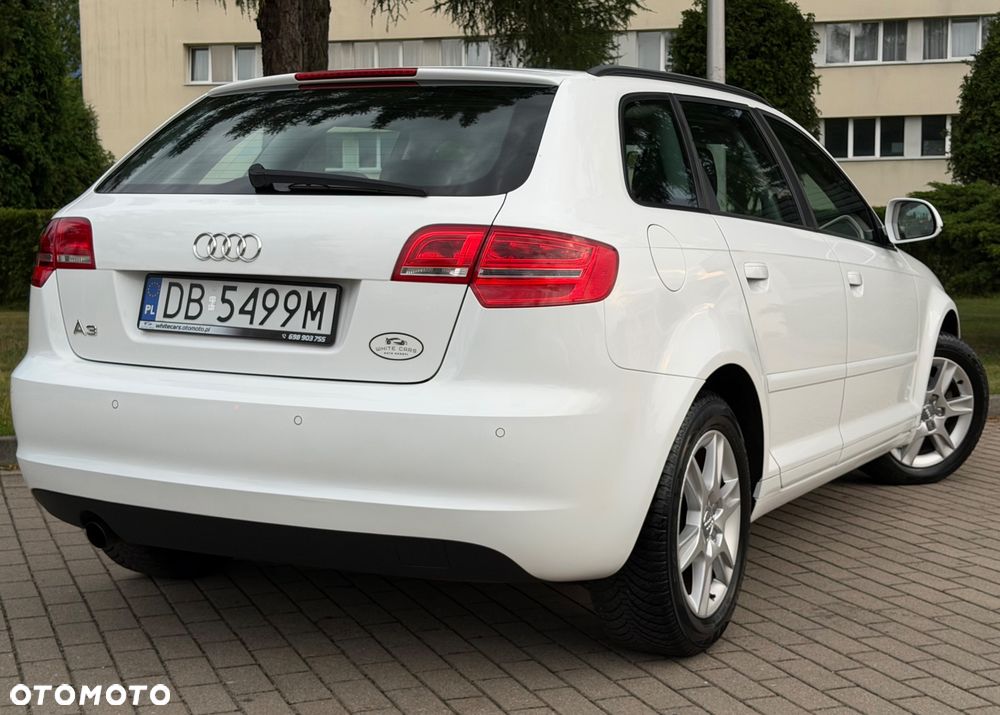 Audi A3 Sportback 1.6 Attraction - 33