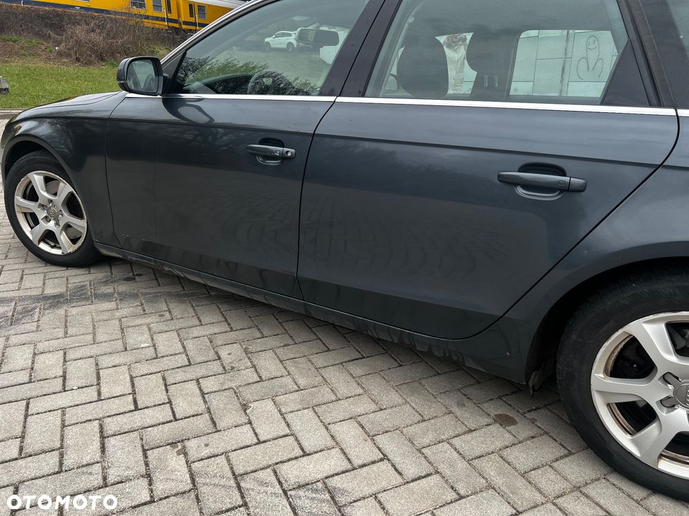 Audi A4 Avant - 6