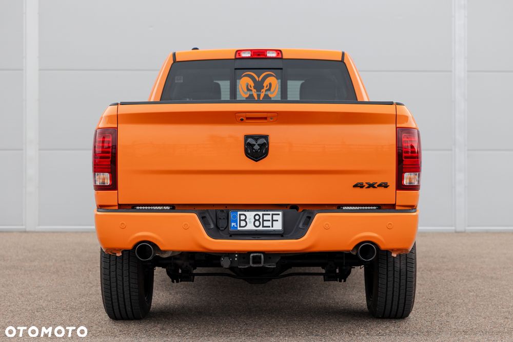 Dodge RAM 5.7 4x4 - 12