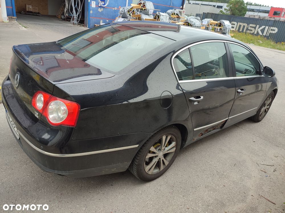 Volkswagen Passat - 6