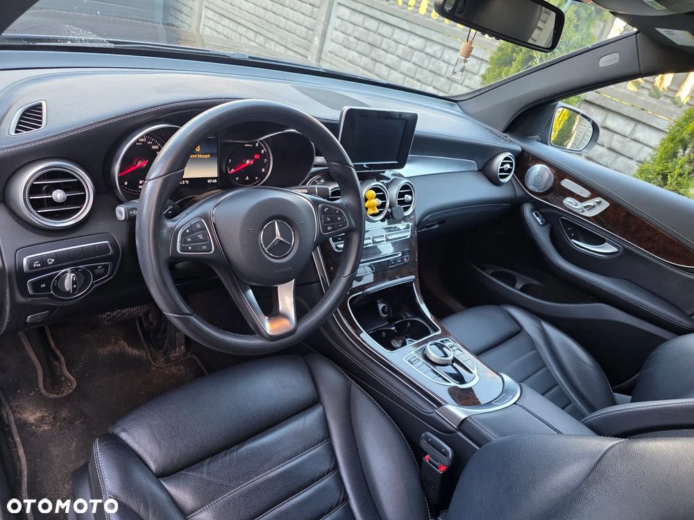 Mercedes-Benz GLC 300 4Matic 9G-TRONIC - 6