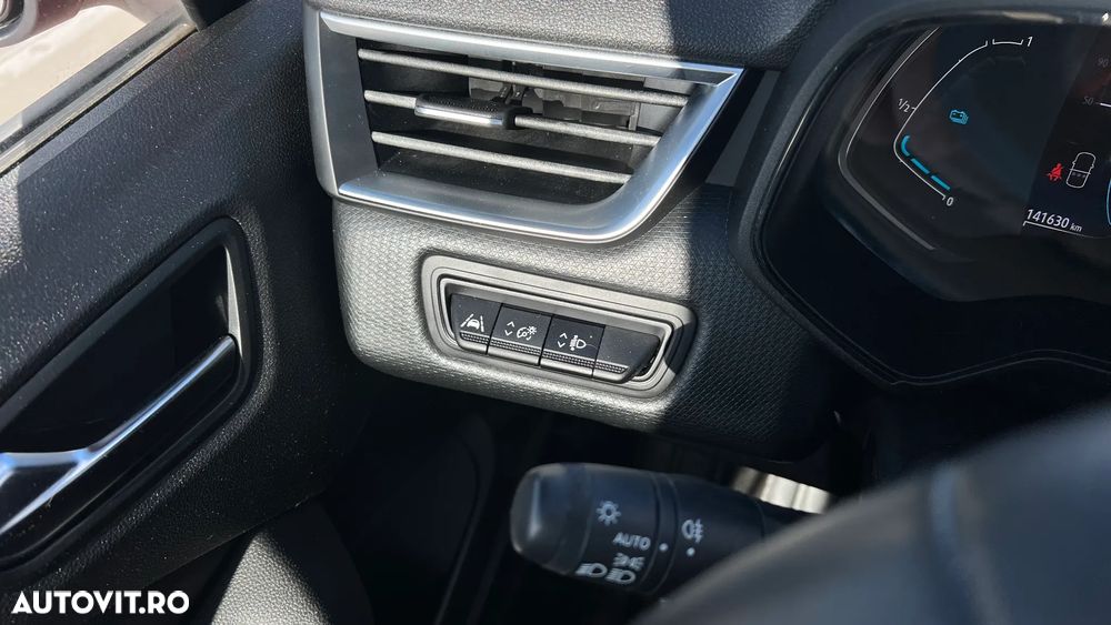 Renault Clio E-TECH 140 ZEN - 18