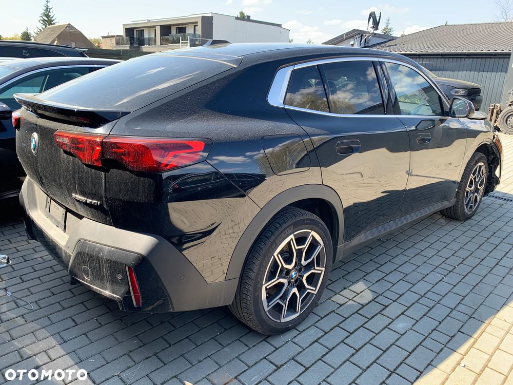 BMW X2 - 6