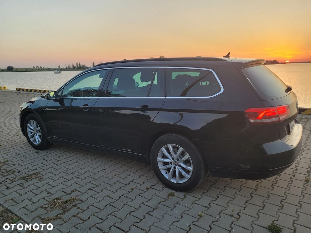 Volkswagen Passat 2.0 TDI BMT Comfortline - 27