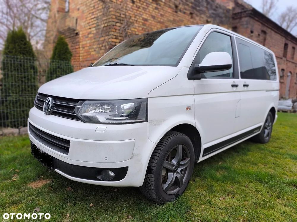 Volkswagen Multivan - 1