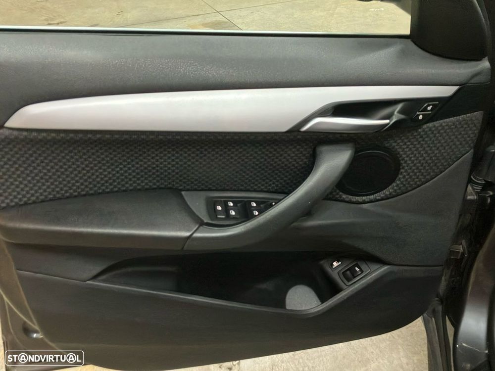 BMW X1 25 e xDrive - 19