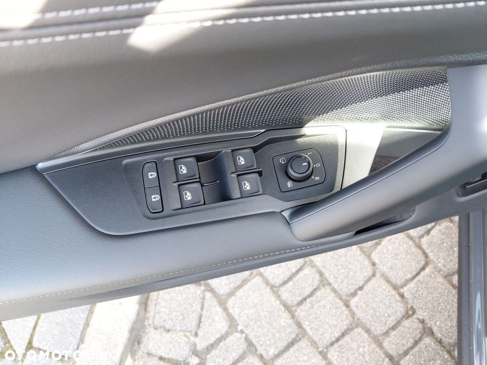 Volkswagen Tayron 2.0 TSI 4Mot Life Plus DSG - 15