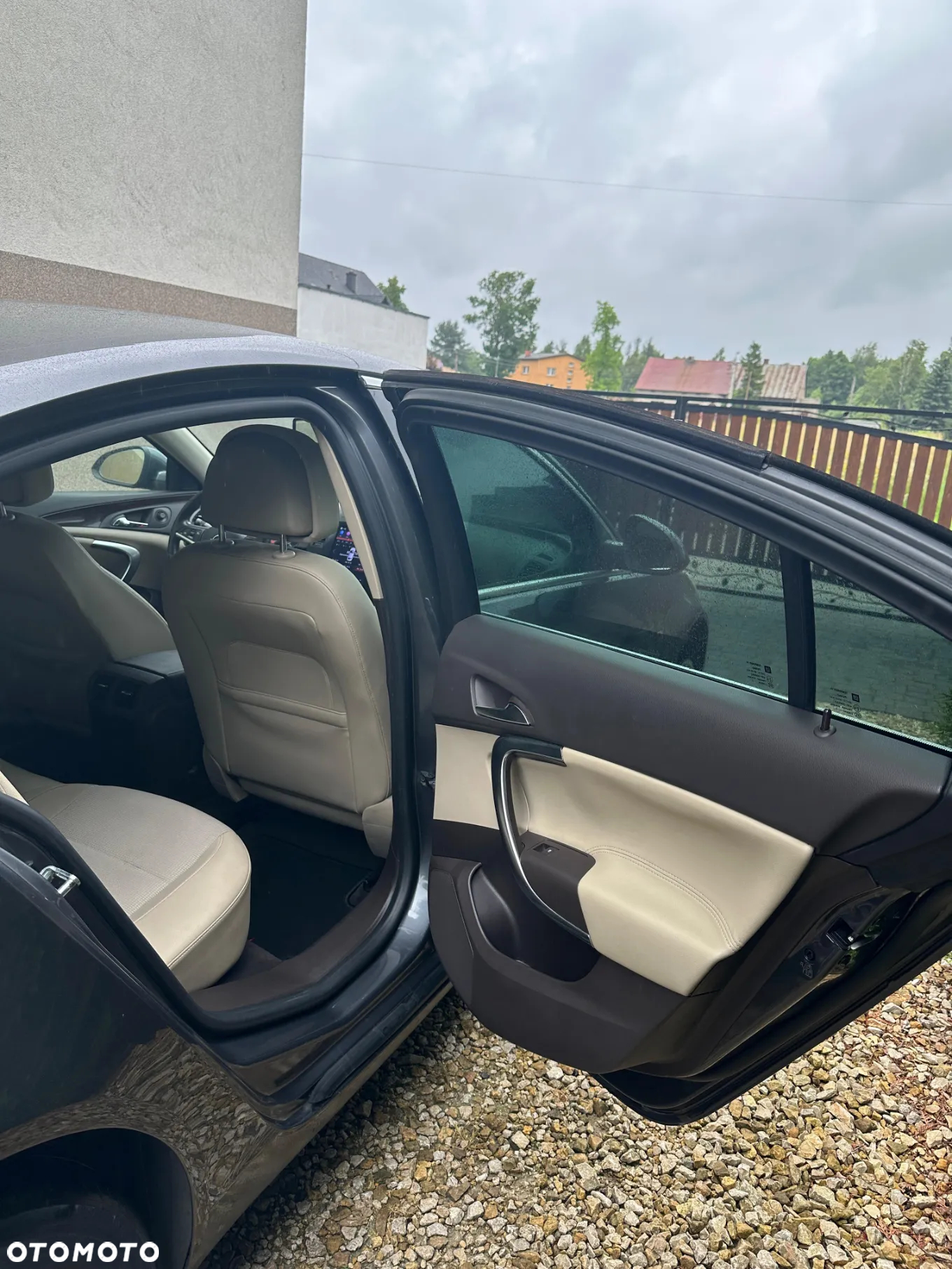 Opel Insignia - 12