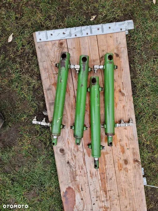 Siłownik Hydrauliczny opryskiwacza Amazone UF UX UG - 1