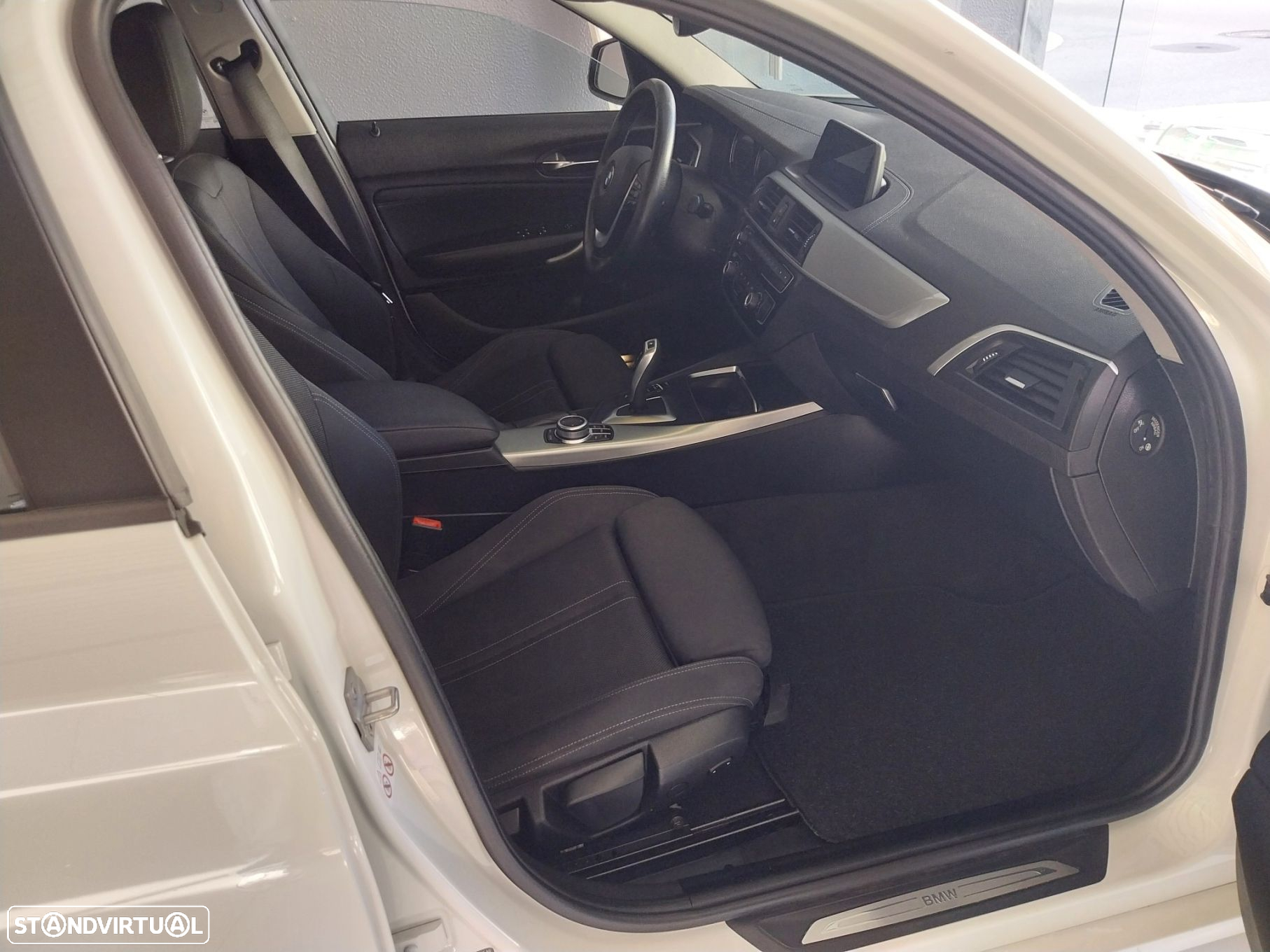 BMW 116 d Line Sport Auto - 8