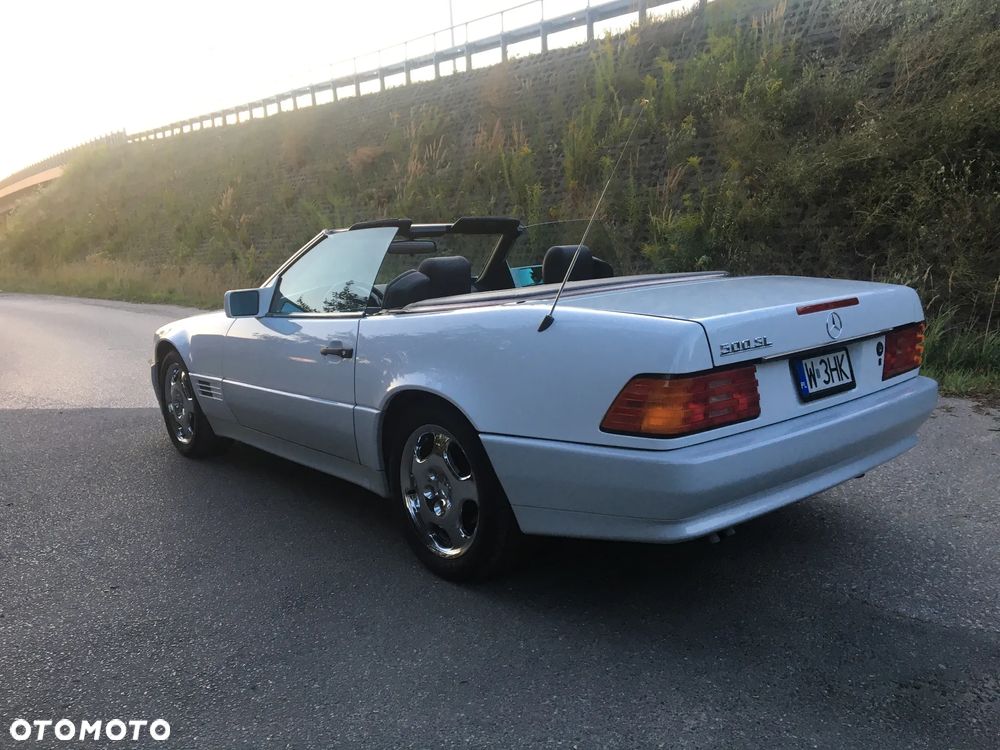 Mercedes-Benz SL - 17