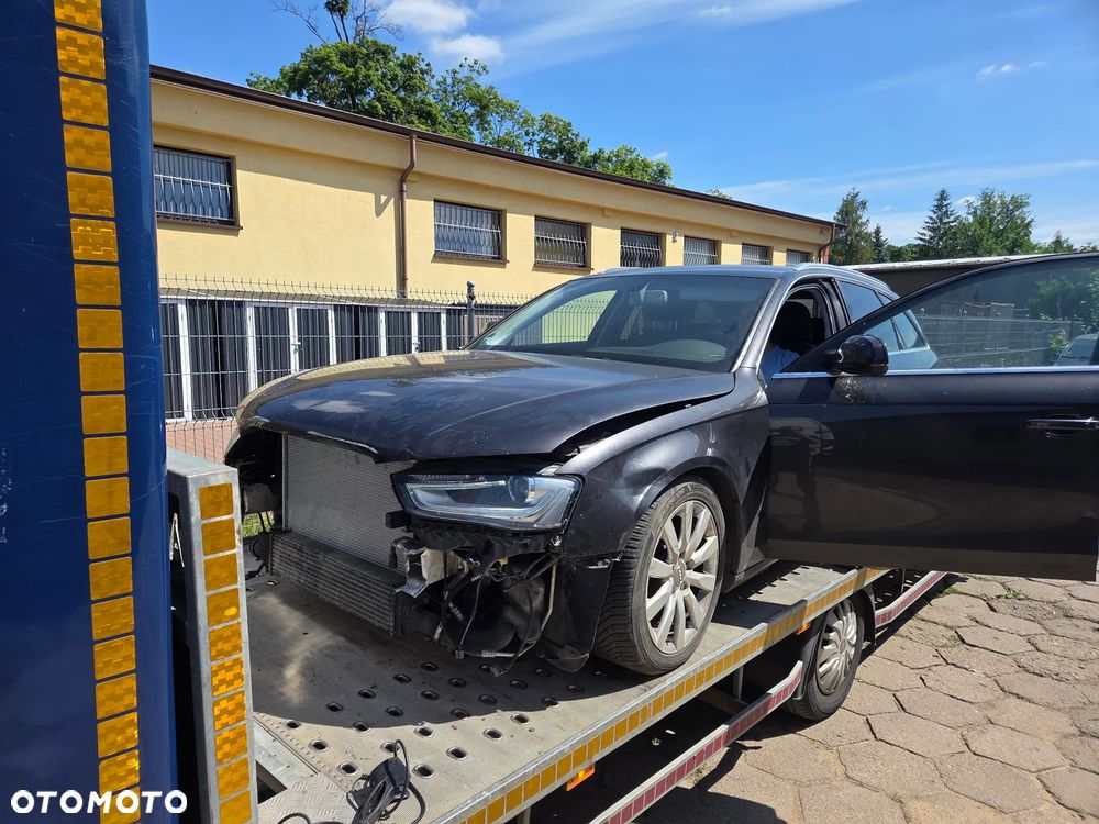 Audi A4 Avant 2.0 TDI DPF multitronic S line Sportpaket - 33
