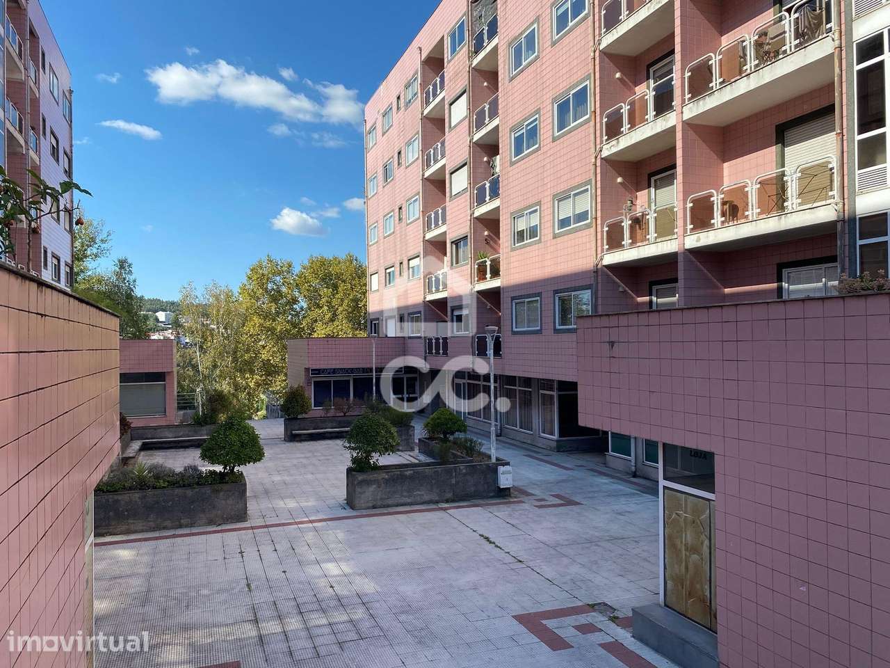Apartamento T2 em Fermentões - Guimarães - Grande imagem: 2/20
