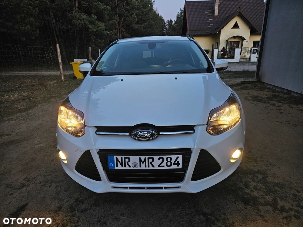 Ford Focus 1.6 Titanium - 19