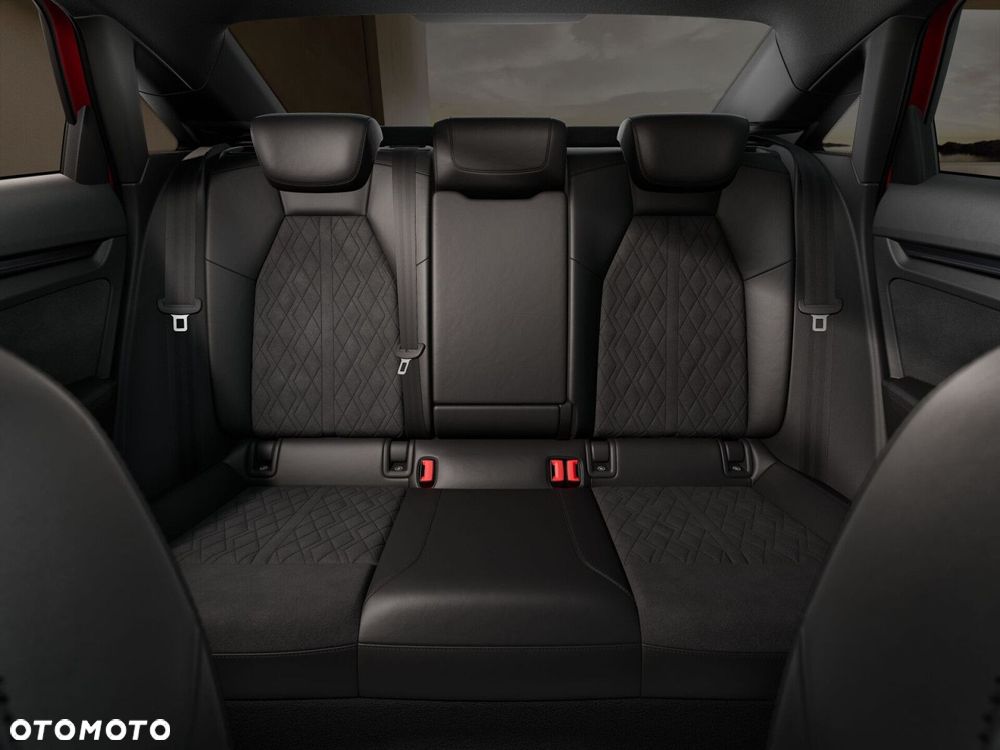 Audi RS3 Limousine - 9