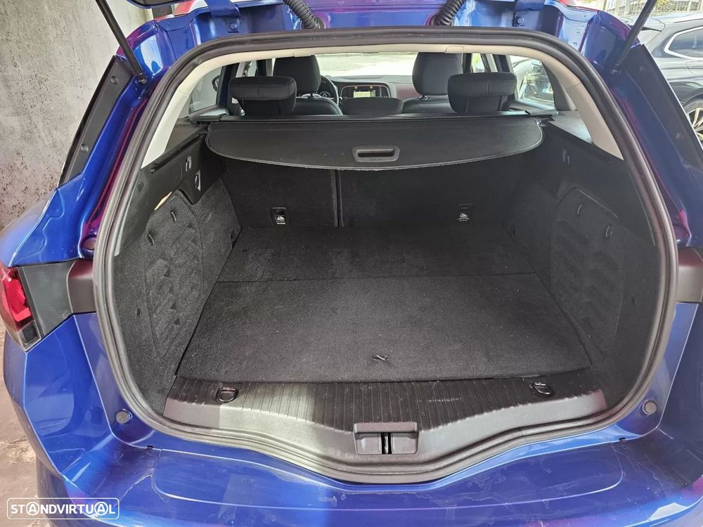 Renault Mégane Sport Tourer 1.6 E-Tech Plug-In Hybrid Equilibre - 16