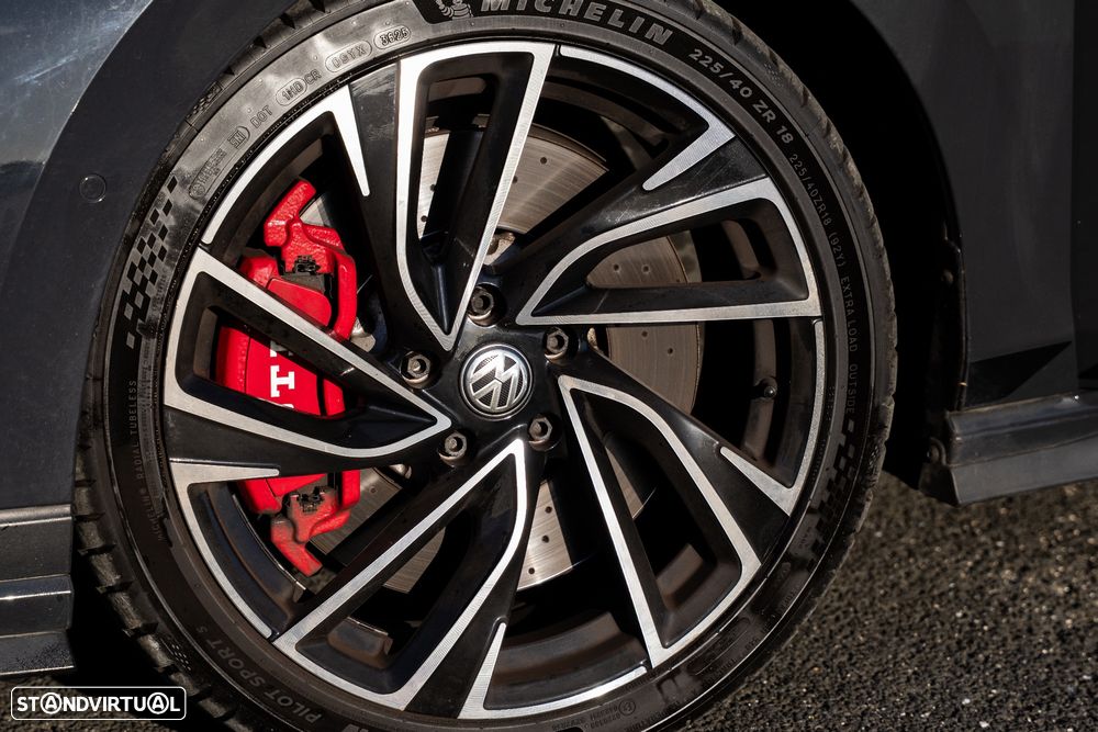 VW Golf 2.0 TSI OPF DSG GTI Clubsport - 4