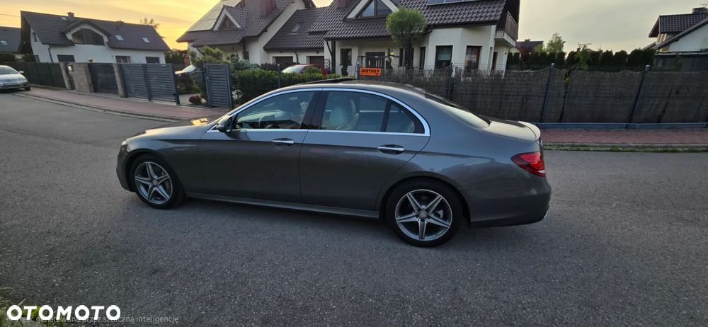 Mercedes-Benz Klasa E 300 9G-TRONIC Avantgarde - 9