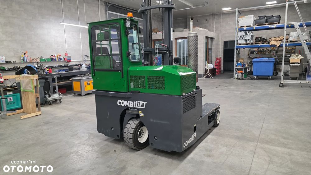 Combilift C300 - 2