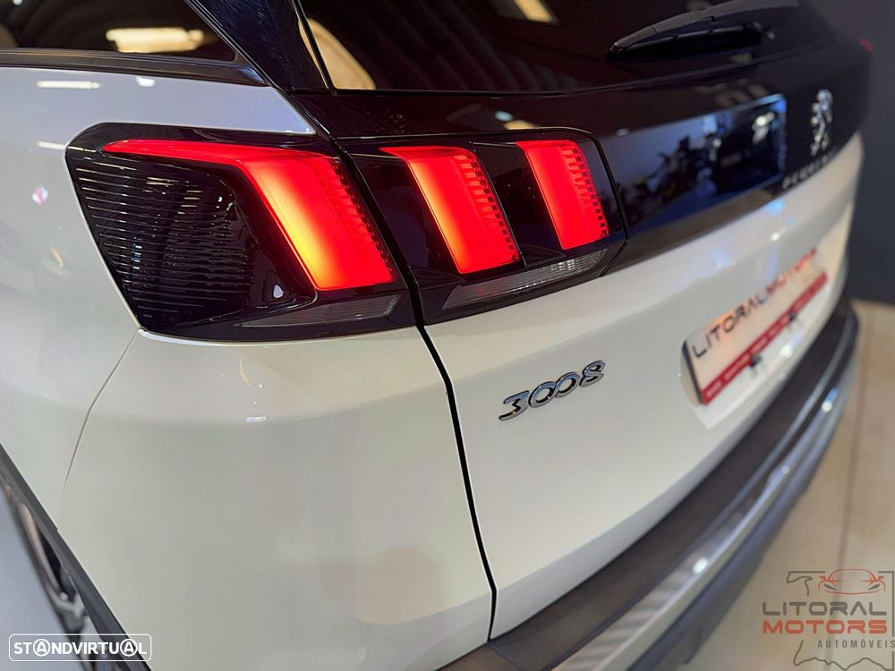Peugeot 3008 1.2 PureTech GT Pack EAT8 - 9