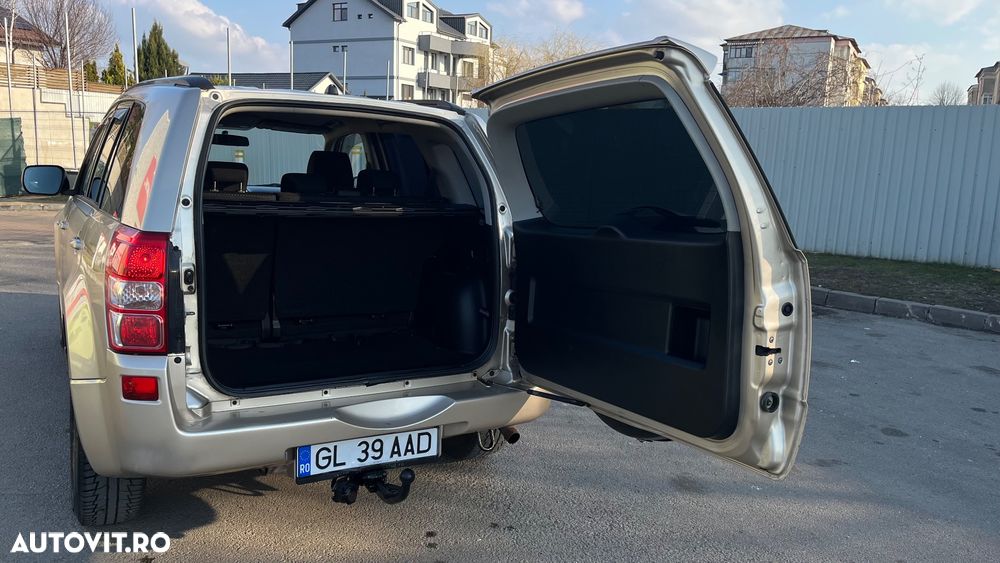 Suzuki Grand Vitara - 14