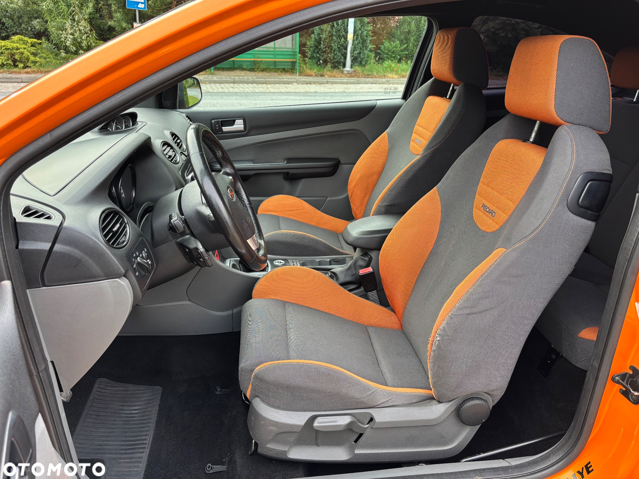 Ford Focus 2.5 ST - 18