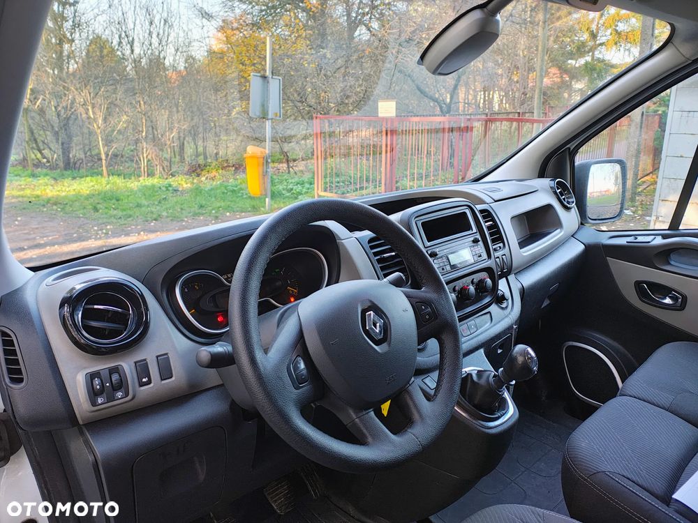 Renault Trafic - 14