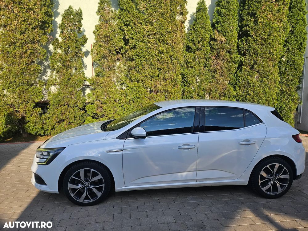 Renault Megane ENERGY dCi 130 BOSE EDITION - 9