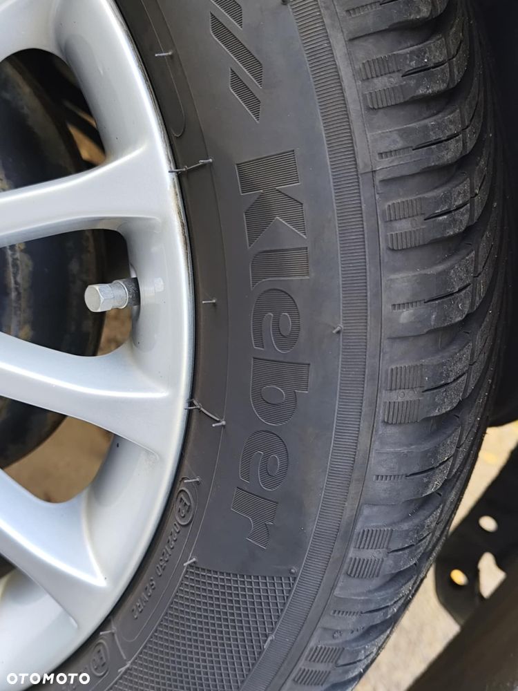 Toyota Yaris 1.33 VVT-i Sol - 9