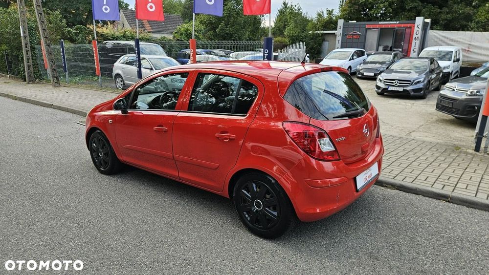 Opel Corsa 1.4 16V Color Edition - 14