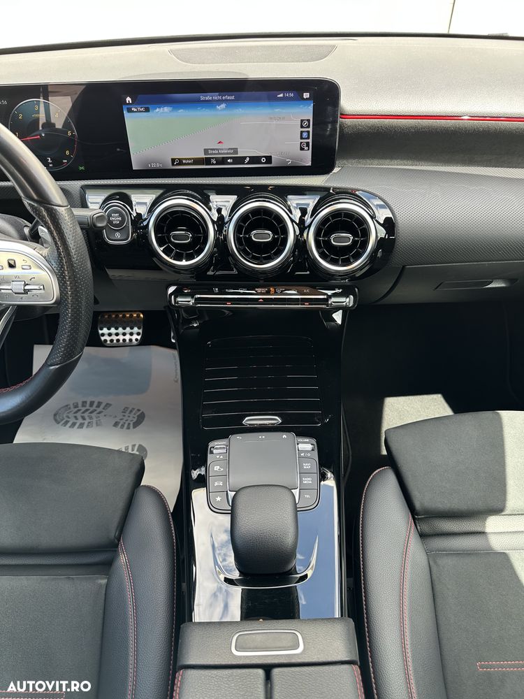 Mercedes-Benz A 220 d 8G-DCT AMG Line Advanced Plus - 20